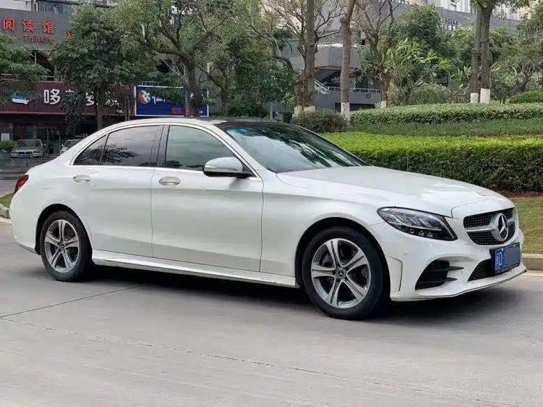 Mercedes-Benz C-Class 2019