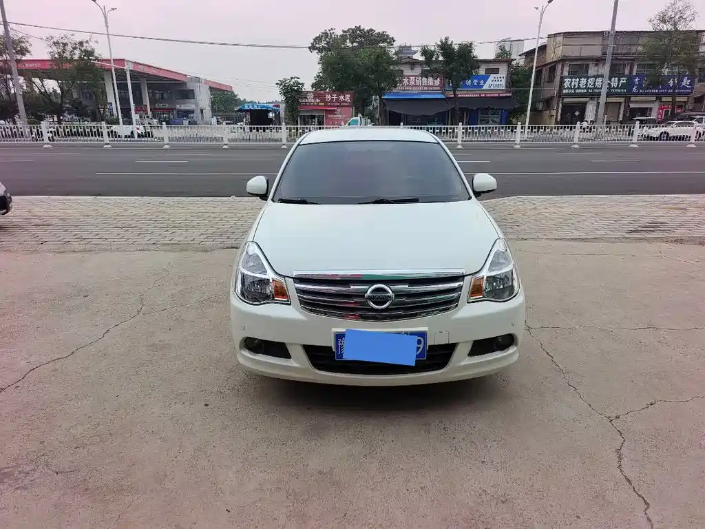 Nissan Sylphy 2012