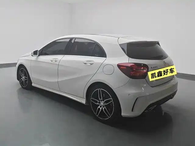 Mercedes-Benz A-Class 2016 — фото 6