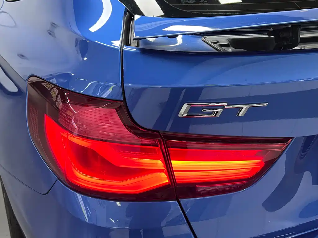 BMW 3 Series GT 2019 — фото 13