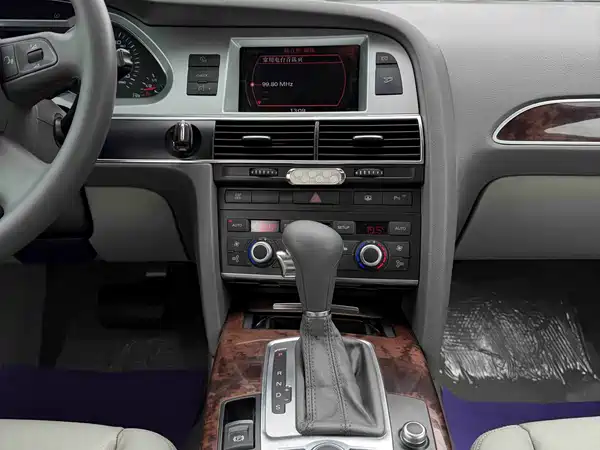 Audi A6L 2009