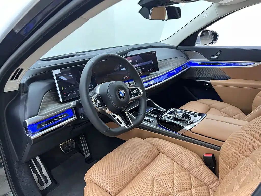 BMW 7 Series 2025 — фото 15