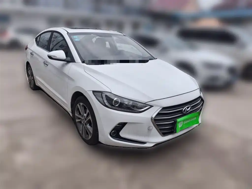 Hyundai Elantra 2016 — фото 25