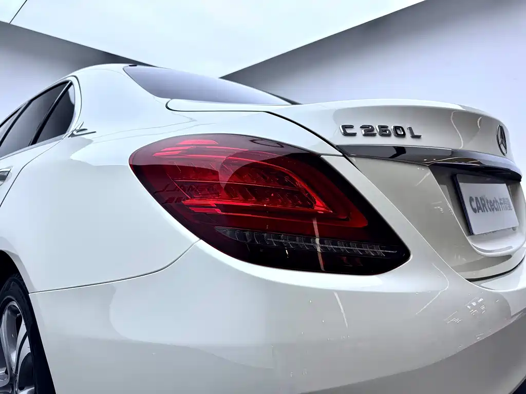 Mercedes-Benz C-Class 2020 — фото 9
