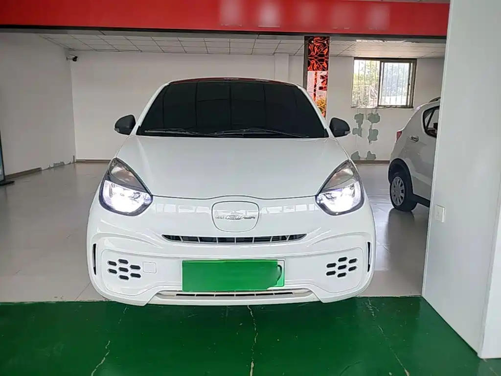 Roewe Clever 2022