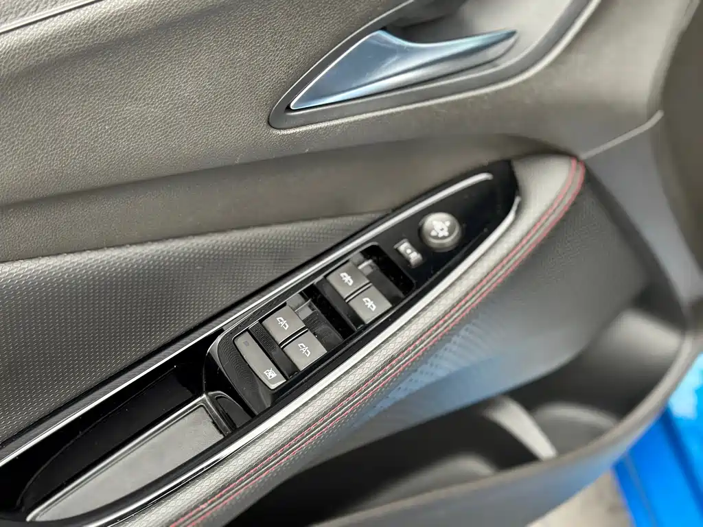 Buick Verano 2023 — фото 15