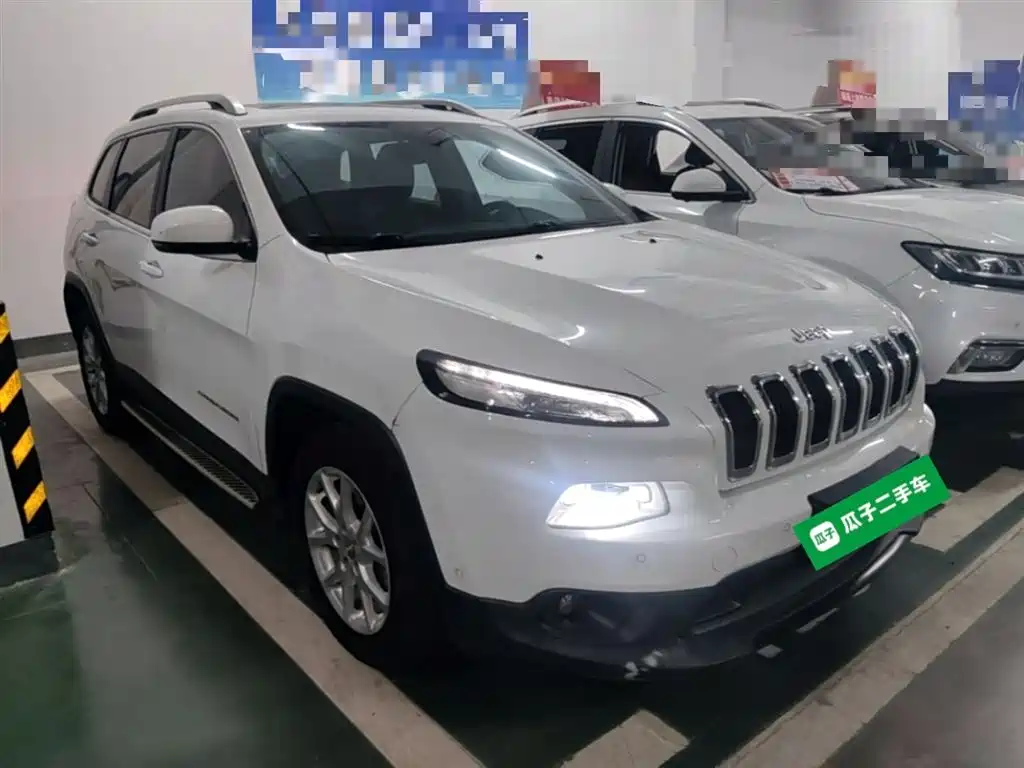 Jeep Cherokee 2016 — фото 4