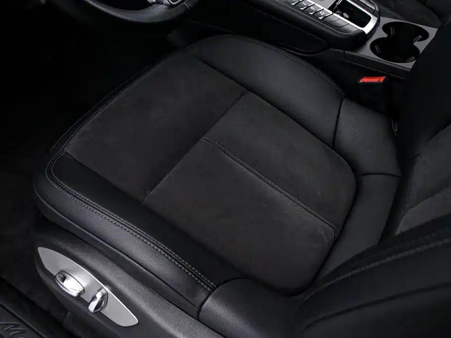 Porsche Macan 2019 — фото 13