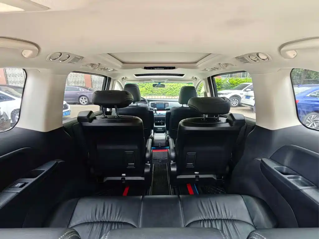 Honda Odyssey 2019 — фото 27