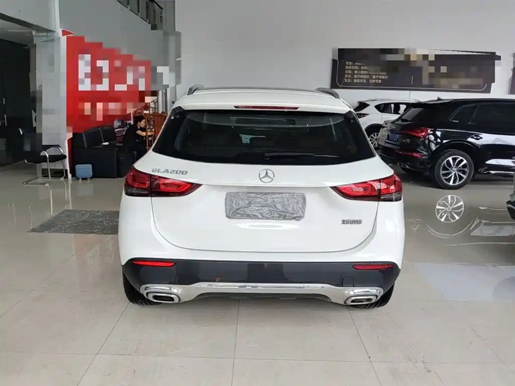 Mercedes-Benz GLA 2022 — фото 6