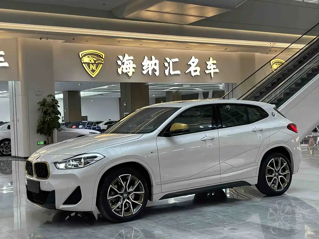 BMW X2 2024 — фото 1