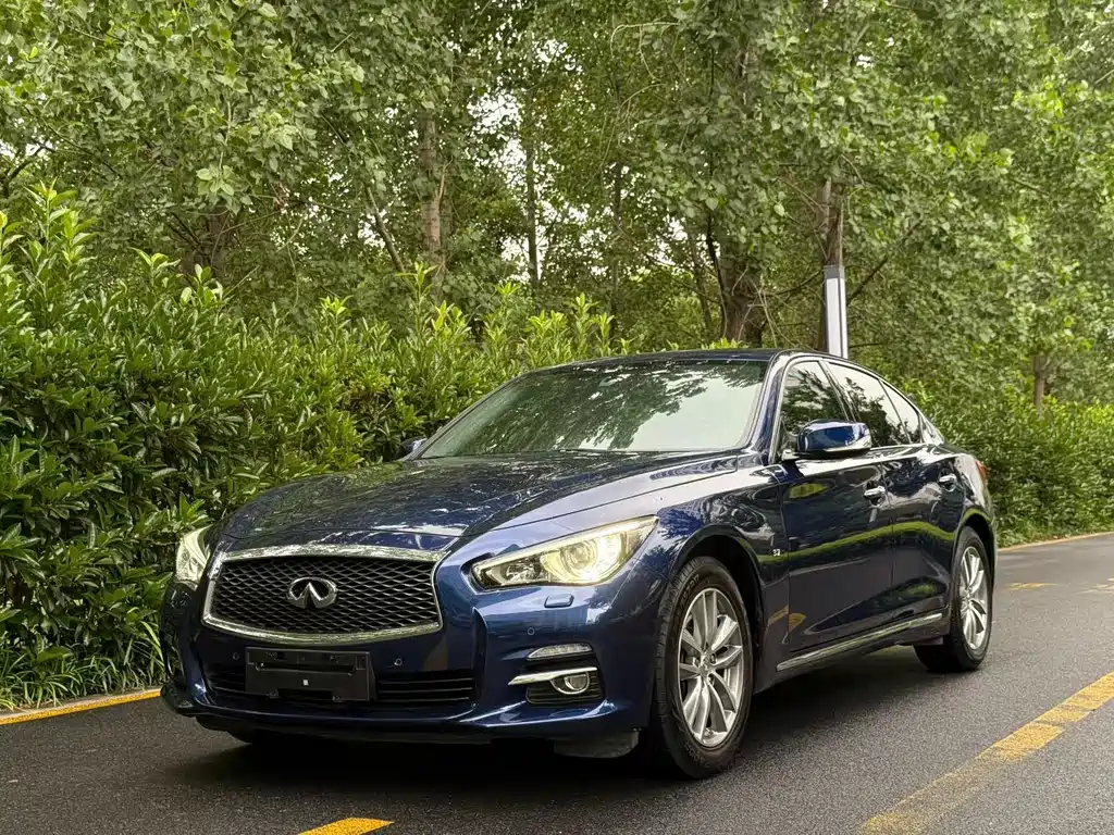 Infiniti Q50L 2017