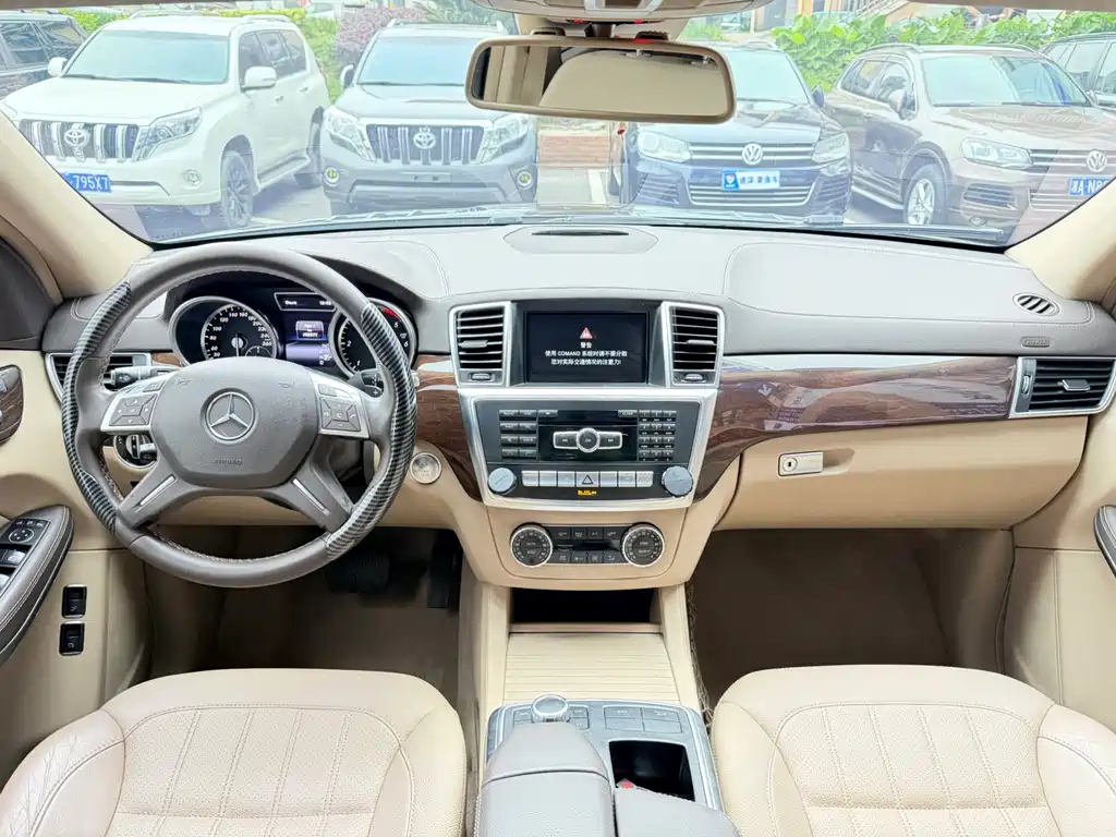 Mercedes-Benz GL-Class 2015 — фото 9
