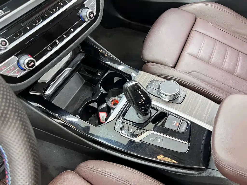 BMW X3 2019 — фото 15