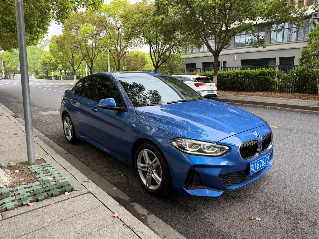 BMW 1 Series 2019 — фото 3