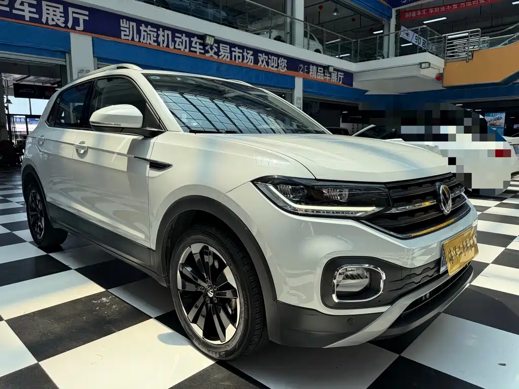 Volkswagen Tacqua 2022