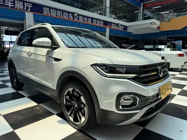 Volkswagen Tacqua 2022