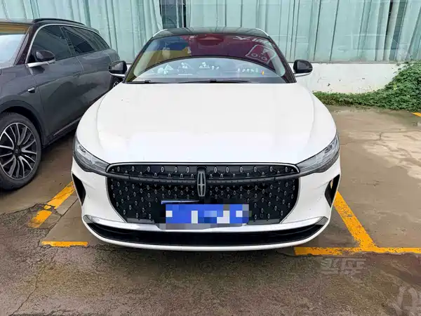 Lincoln Z 2023