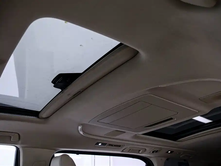 Toyota Alphard 2021 — фото 10