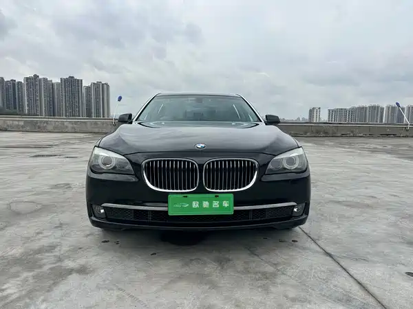 BMW 7 Series 2011