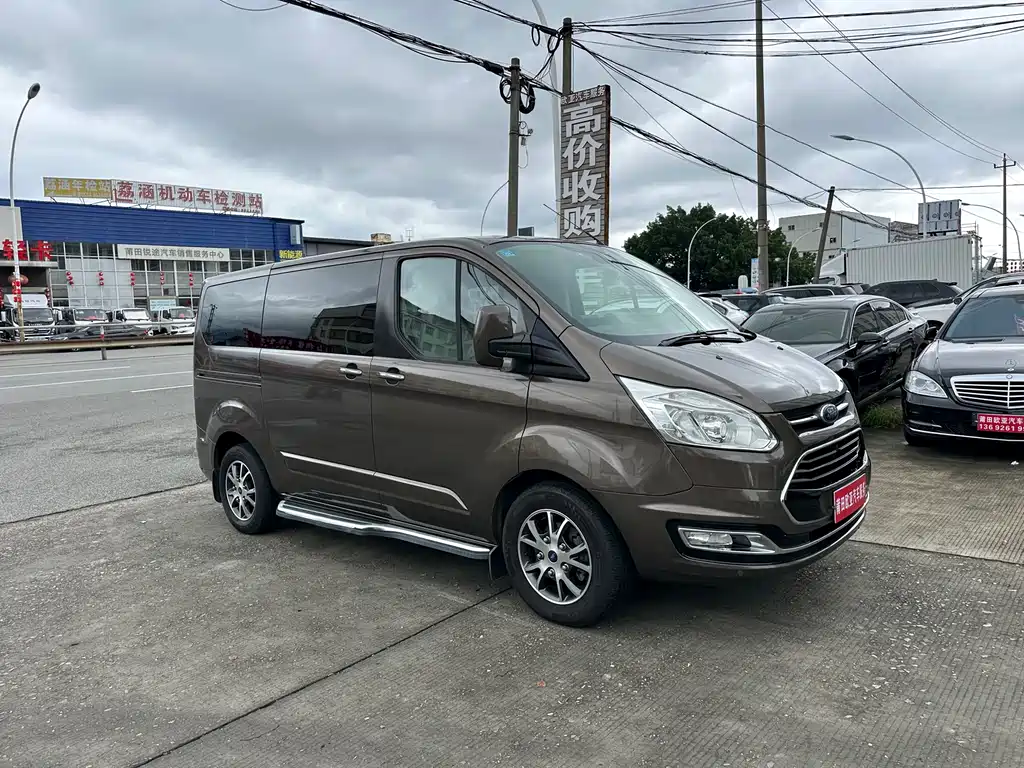 Ford Tourneo 2017