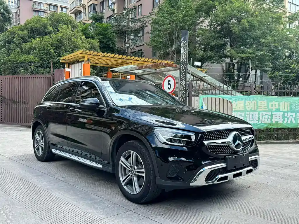 Mercedes-Benz GLC 2021