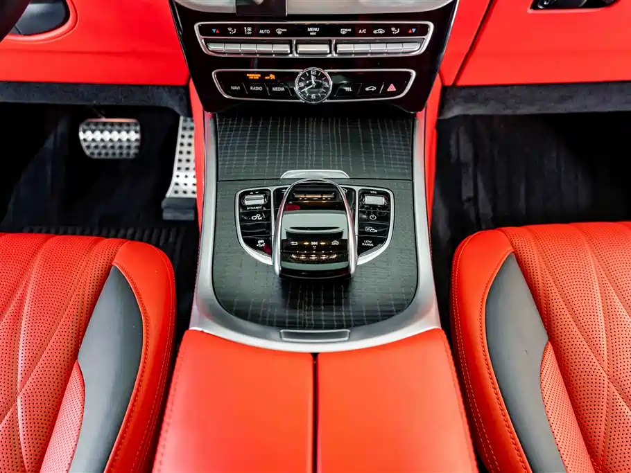 Mercedes-Benz G-Class 2019 — фото 15