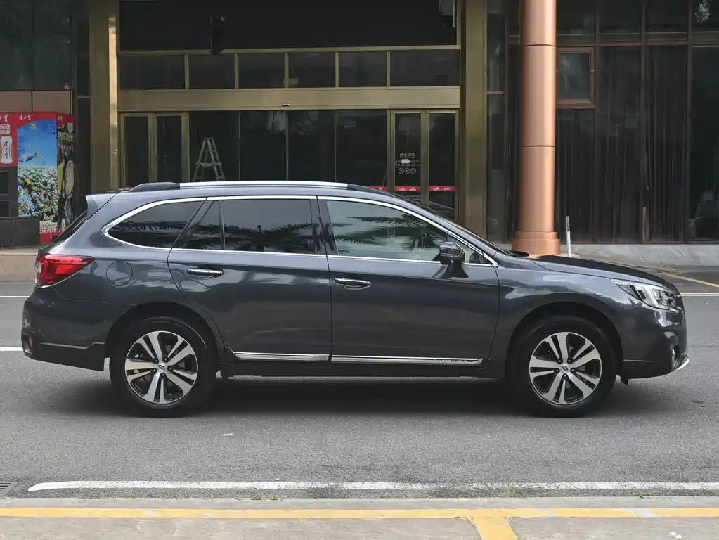 Subaru Outback 2019