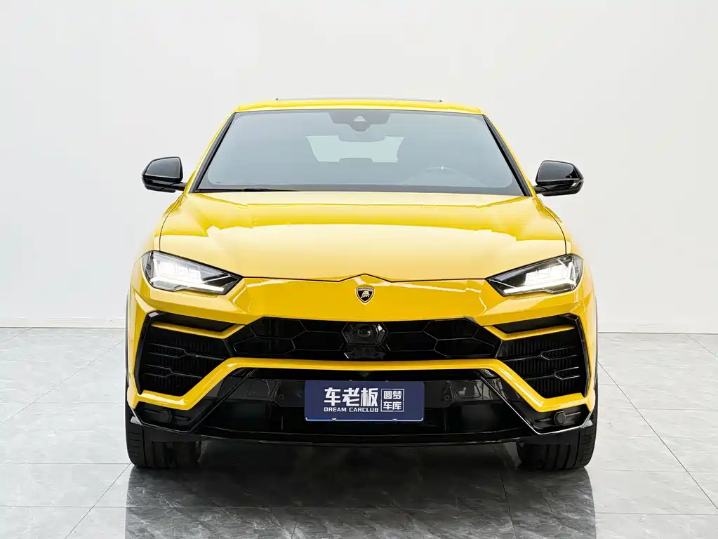 Lamborghini Urus 2020 — фото 2
