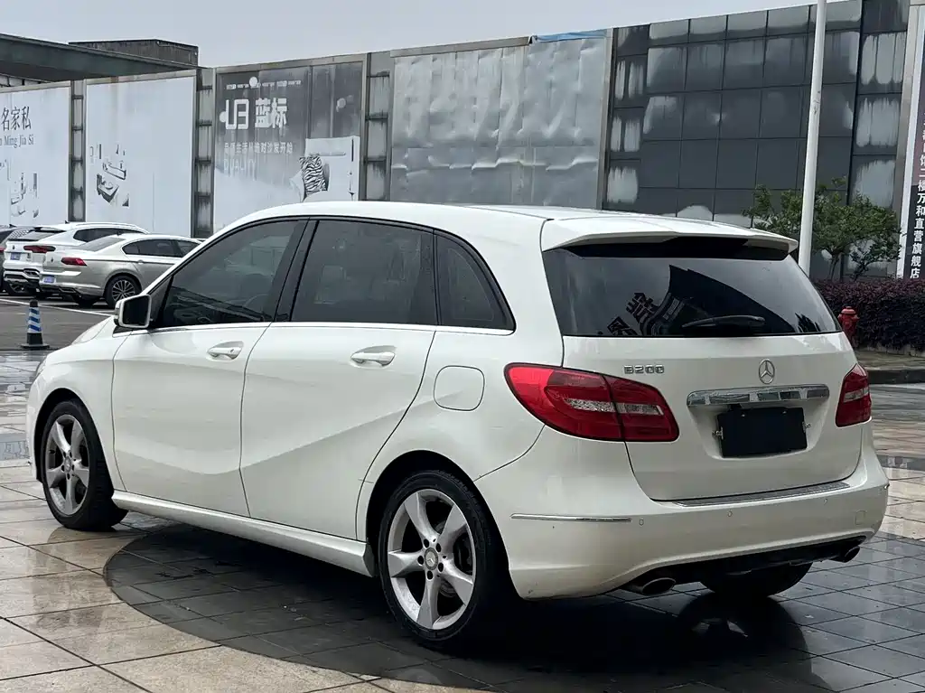 Mercedes-Benz B-Class 2014 — фото 16