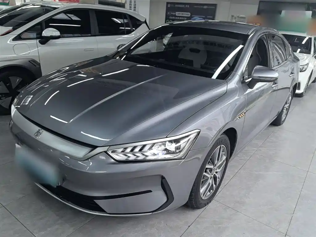 BYD Qin PLUS 2024 — фото 1