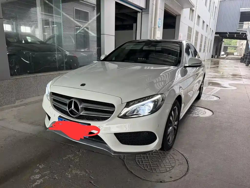 Mercedes-Benz C-Class 2018