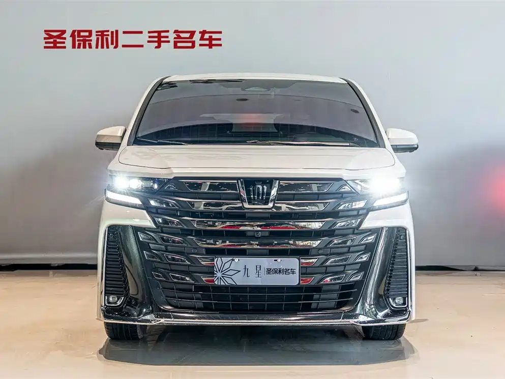 Toyota Vellfire 2024 — фото 2