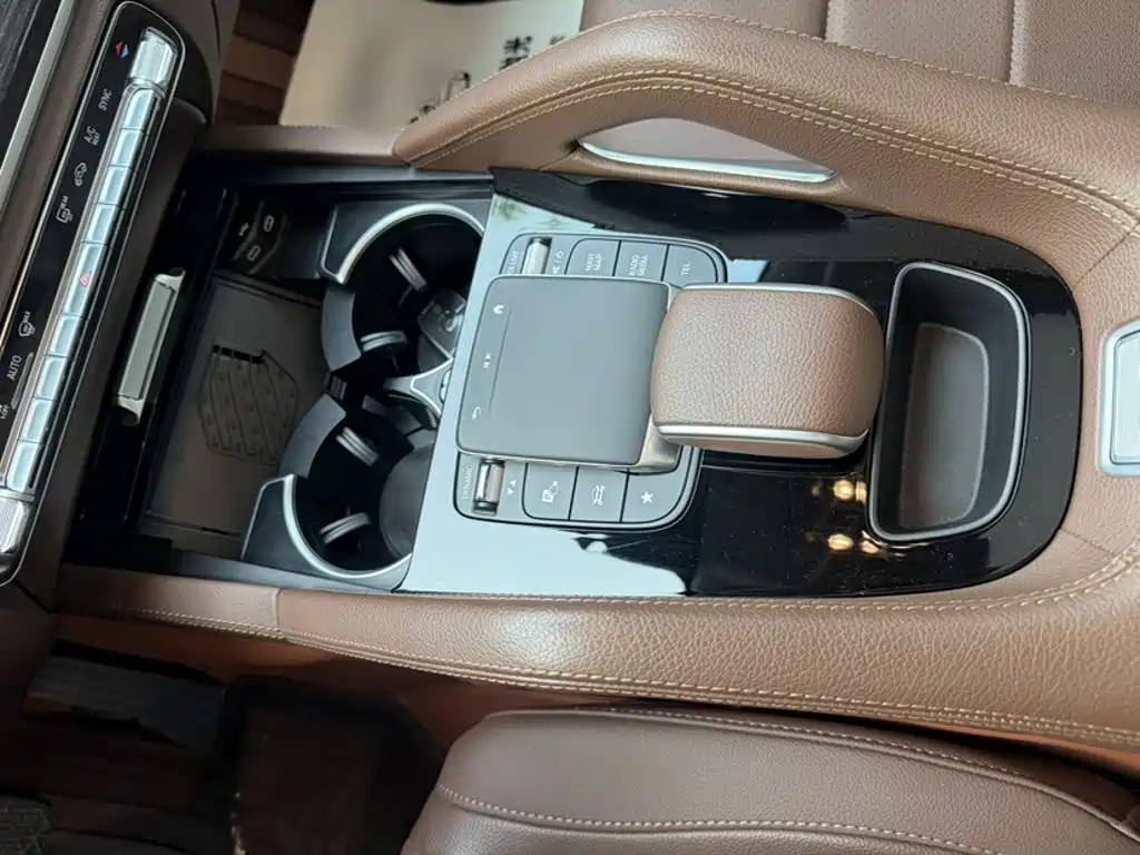 Mercedes-Benz GLE 2023 — фото 15