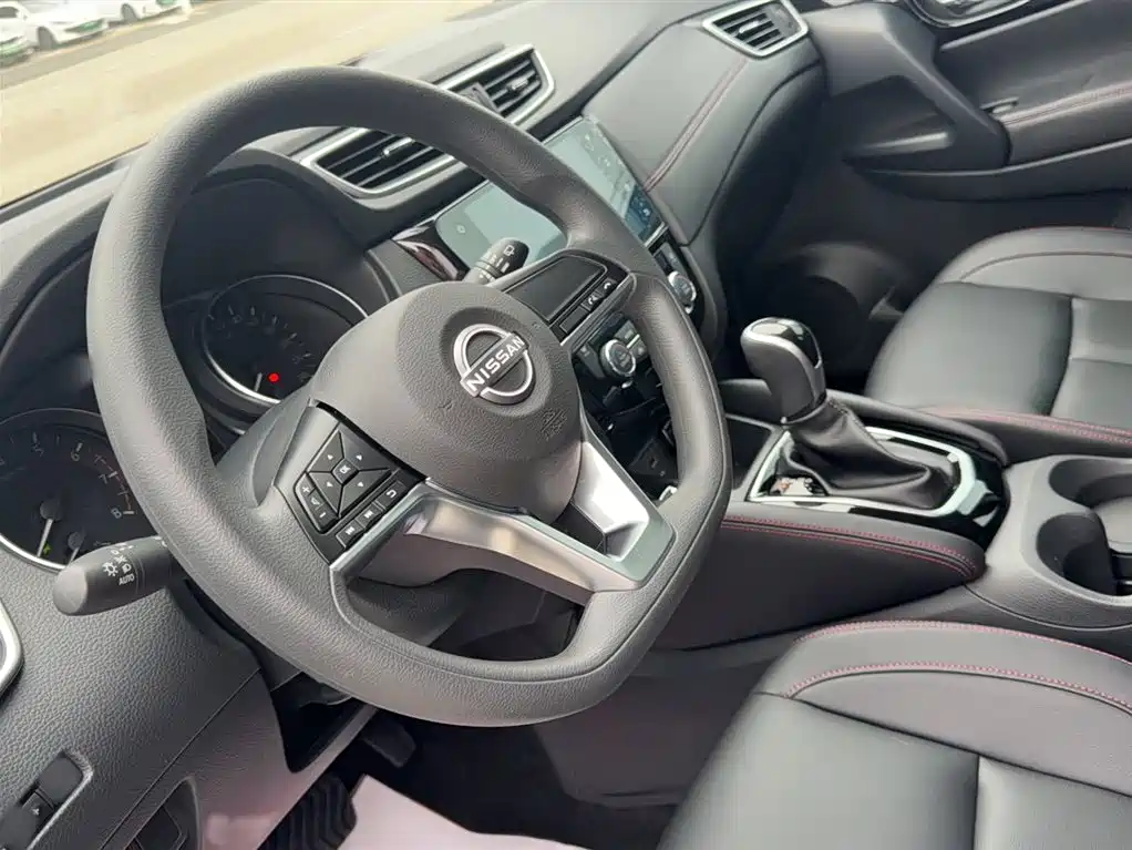 Nissan Qashqai 2024 — фото 13