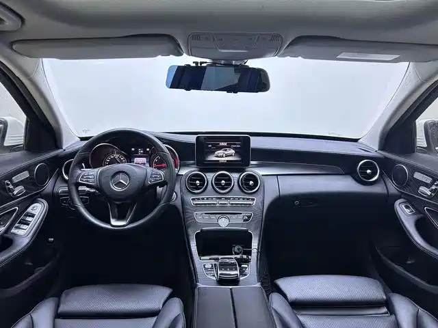 Mercedes-Benz C-Class 2016 — фото 9