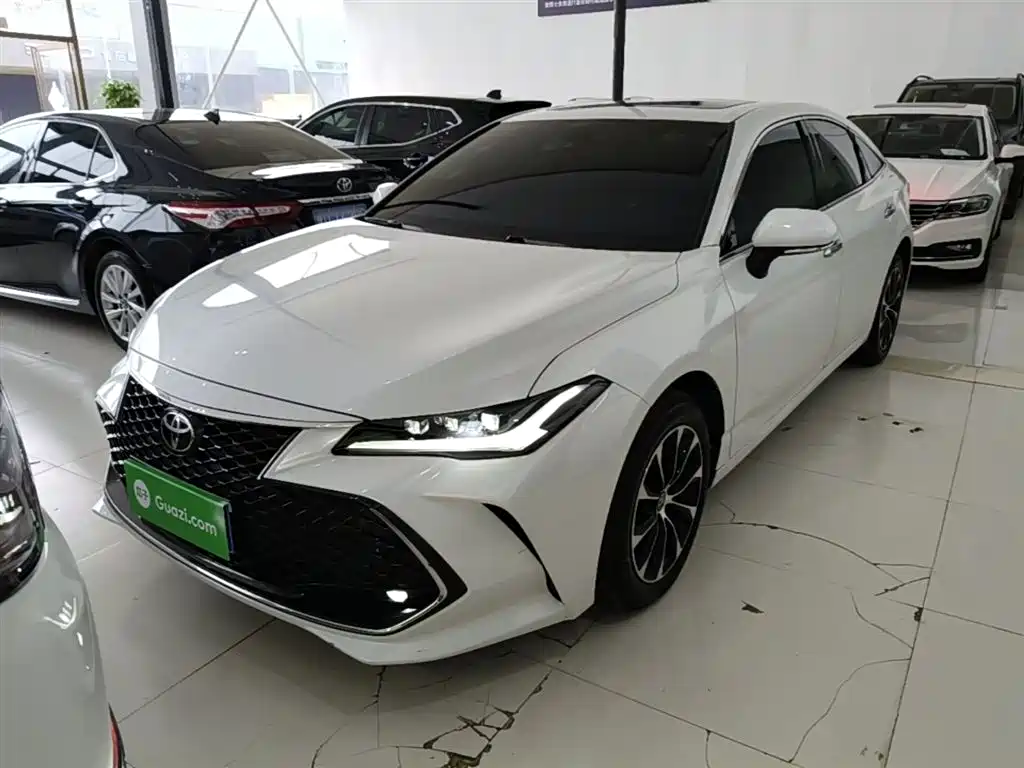 Toyota Avalon 2023 — фото 2