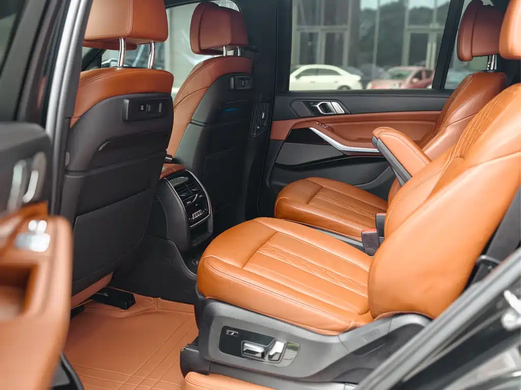 BMW X7 2020 — фото 12