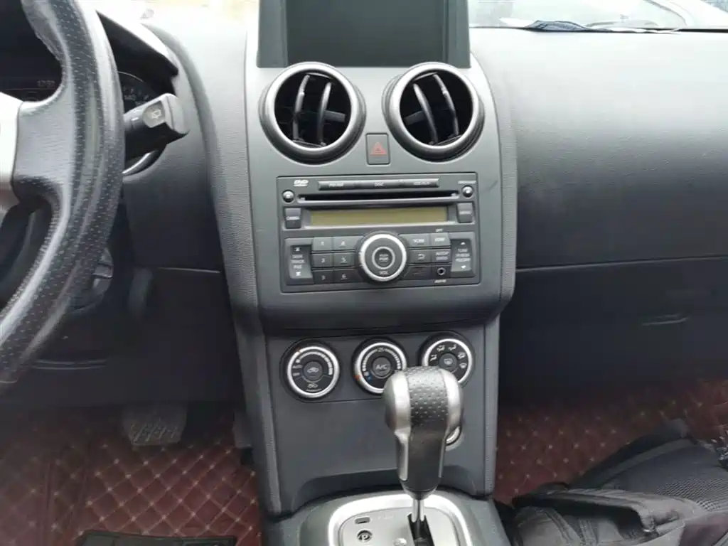 Nissan Qashqai 2014 — фото 13