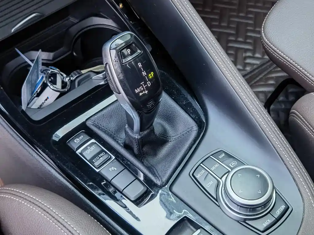 BMW X1 2021 — фото 12