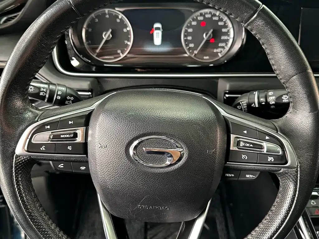 GAC Motor Trumpchi M6 2021 — фото 17