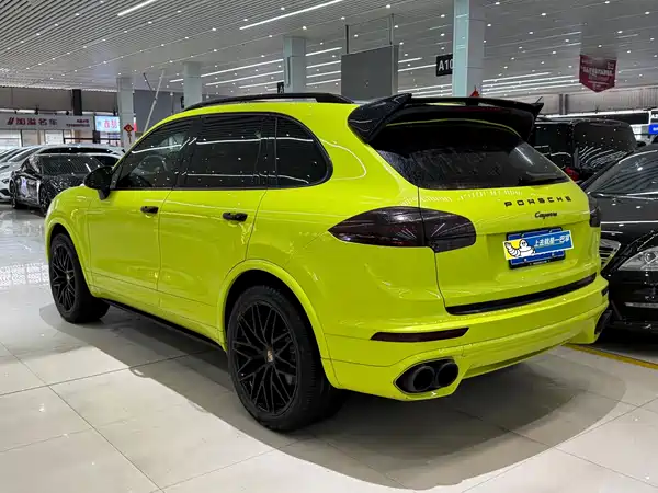 Porsche Cayenne 2016