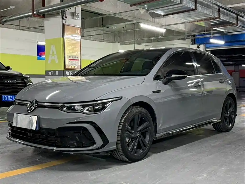 Volkswagen Golf 2023