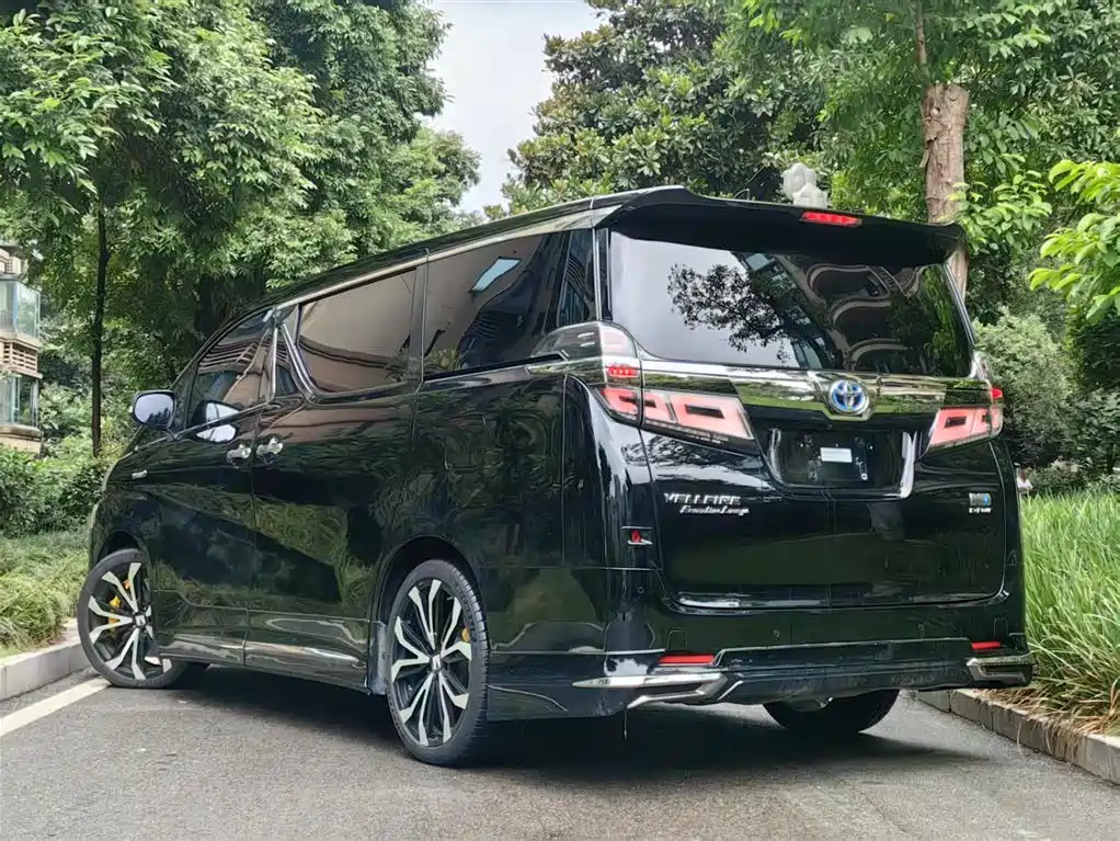 Toyota Vellfire 2020 — фото 28