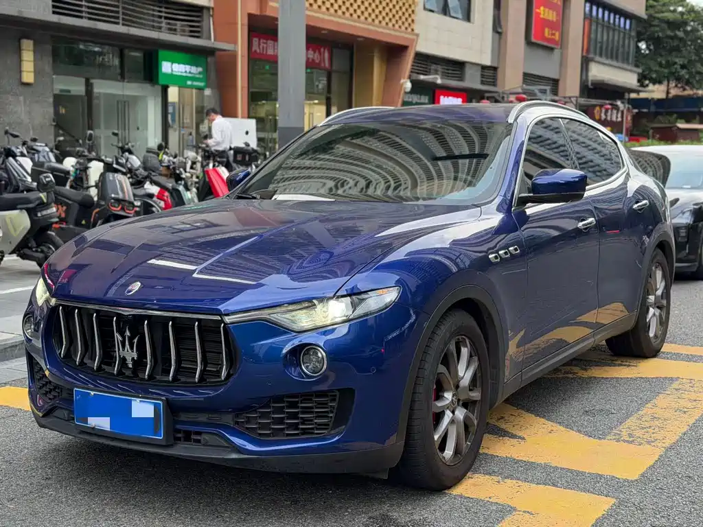 Maserati Levante 2021