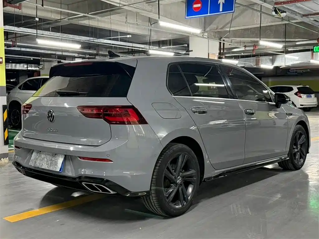 Volkswagen Golf 2023