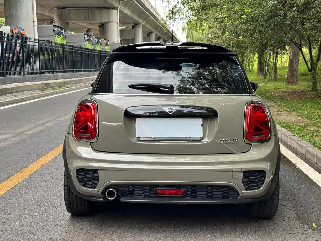 MINI MINI 2018