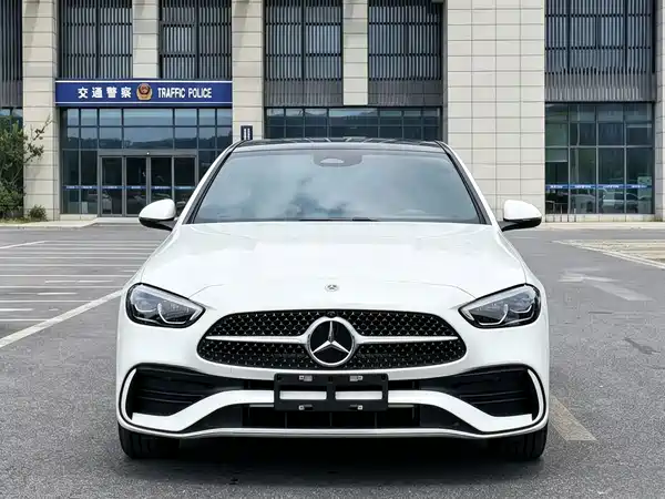 Mercedes-Benz C-Class 2026