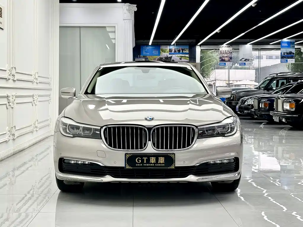 BMW 7 Series 2016 — фото 2