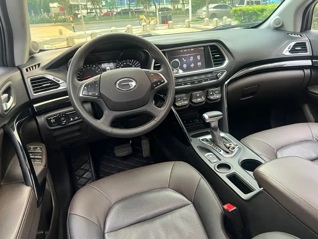 GAC Motor Trumpchi GS4 2016 — фото 26